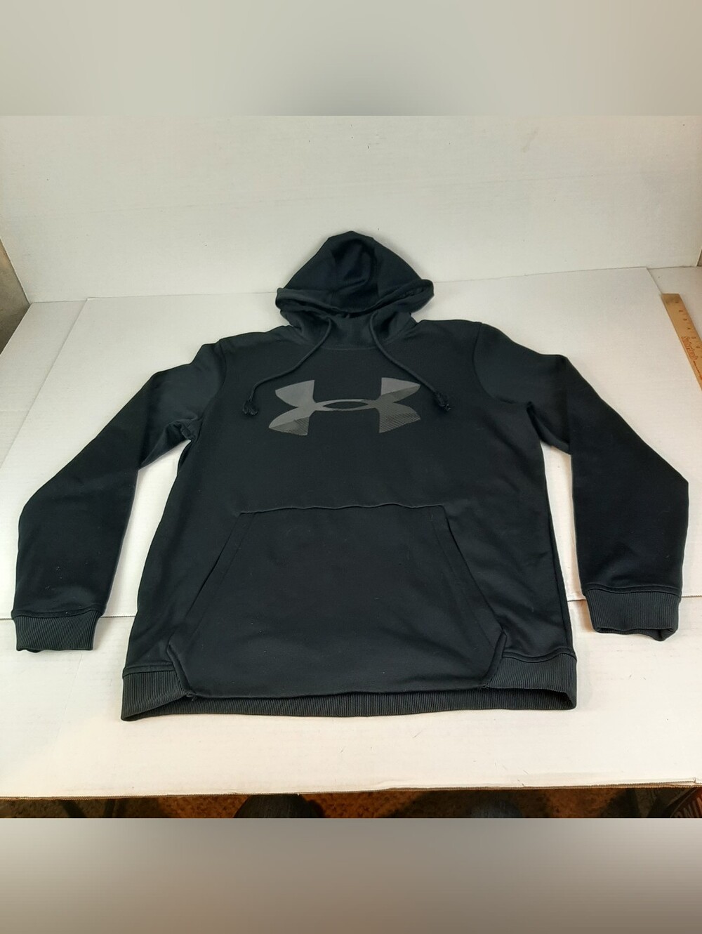 Under Armour Cold Gear Loose Big Logo Men's Medium Black Fleece Pullover Hoodie